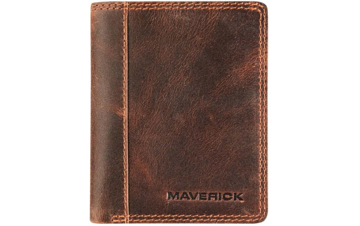 Braunes Portemonnaie von Maverick mit genähtem Rand und eingeprägtem Logo.
