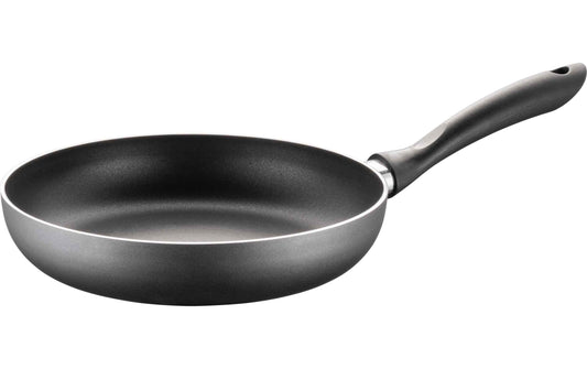 Mäser IZAR Bratpfanne, schwarz, 24 cm, mit langem Griff und beschichteter Innenfläche