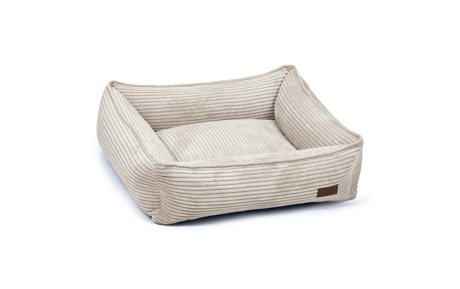 Designed by Lotte Hunde-Bett Ribbed 65x60x20cm