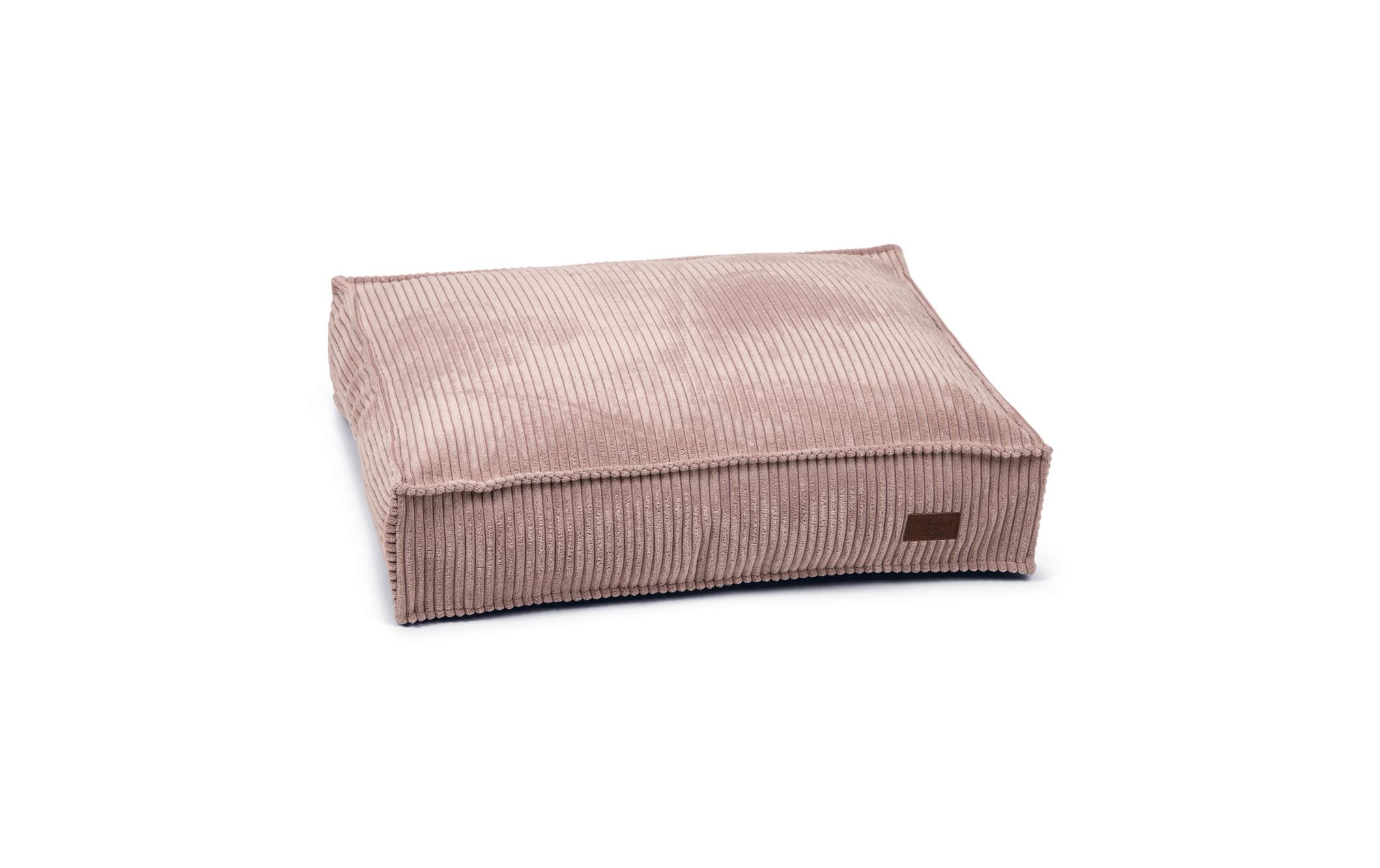 Designed by Lotte Hunde-Bett Ribbed 65x60x20cm