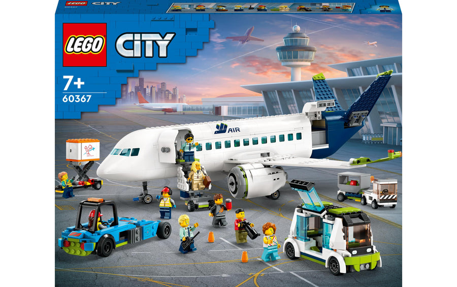 LEGO® City Passagierflugzeug 60367