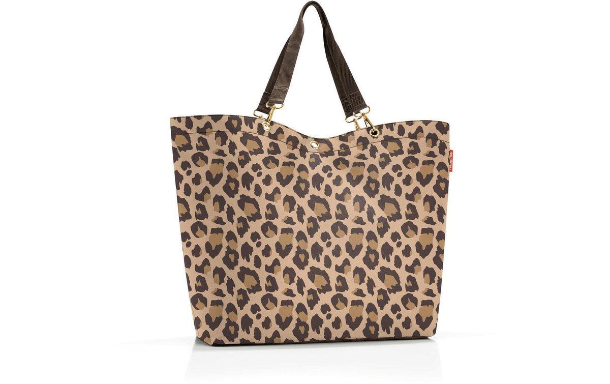 Reisenthel Shopper XL mit braun-beigem Leopardenmuster und dunklen Henkeln