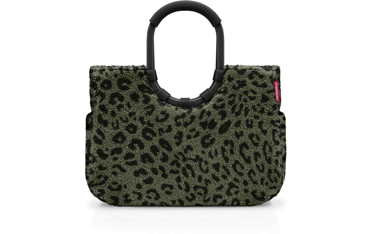Reisenthel Einkaufskorb Loopshopper aus flauschigem Stoff mit dunklem Leopardenmuster