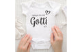 Trendcompany Babybody Willsch du Gotti, 62/68, Weiss