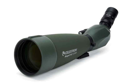 Celestron Regal M2 100ED Spektiv mit grünem Gehäuse und schwarzem Okular