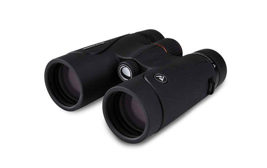 Celestron Trailseeker 10x42 Fernglas mit schwarzem Gehäuse und großen Objektivlinsen
