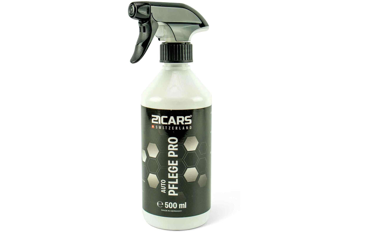 21CARS Kunststoffpflege-Wachs Pro, 500-ml-Sprühflasche mit schwarzem Sprühkopf