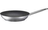 Mäser PROFESSIONAL GR Bratpfanne aus Silber mit dunkler, beschichteter Innenfläche und langem Griff