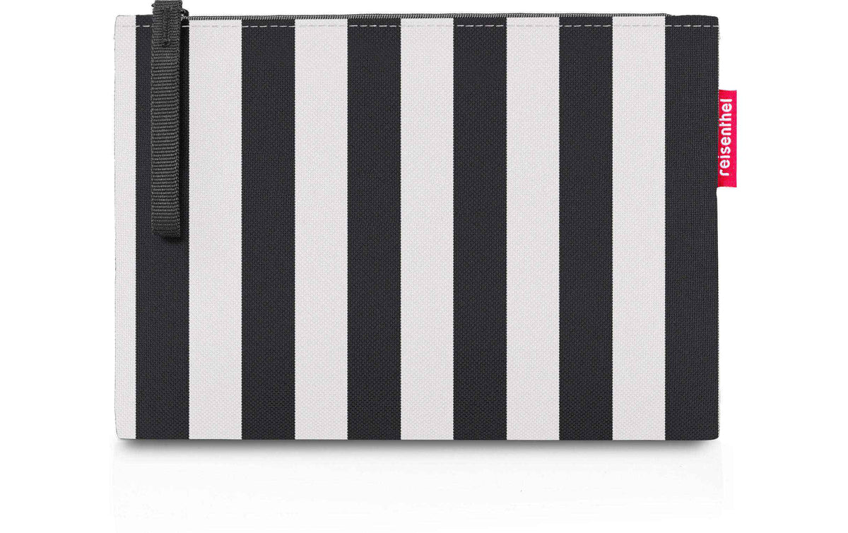 Reisenthel Necessaire-Tasche mit senkrechten Streifen in Schwarz und Weiß