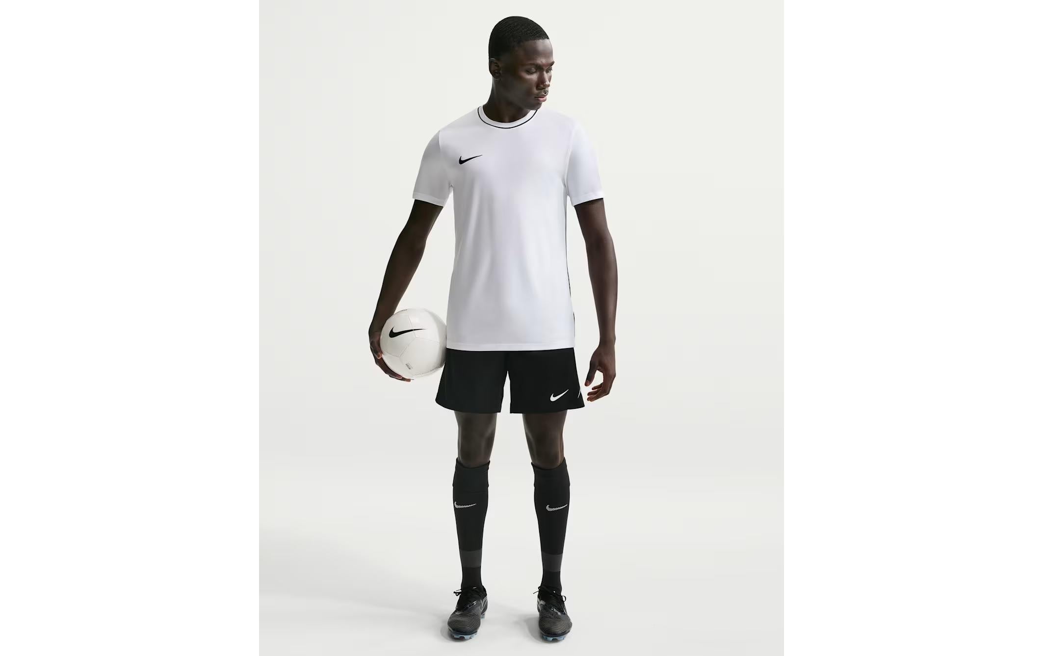 NIKE Fussballhose Strike 26 Black/White