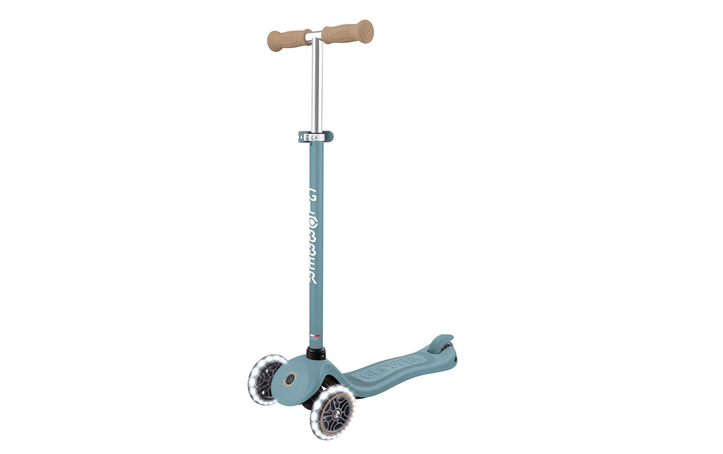 GLOBBER Signature with White Led Wheels Ash Blue